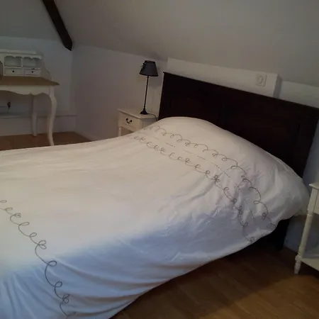 Le Clos Verlaine Отель 3*